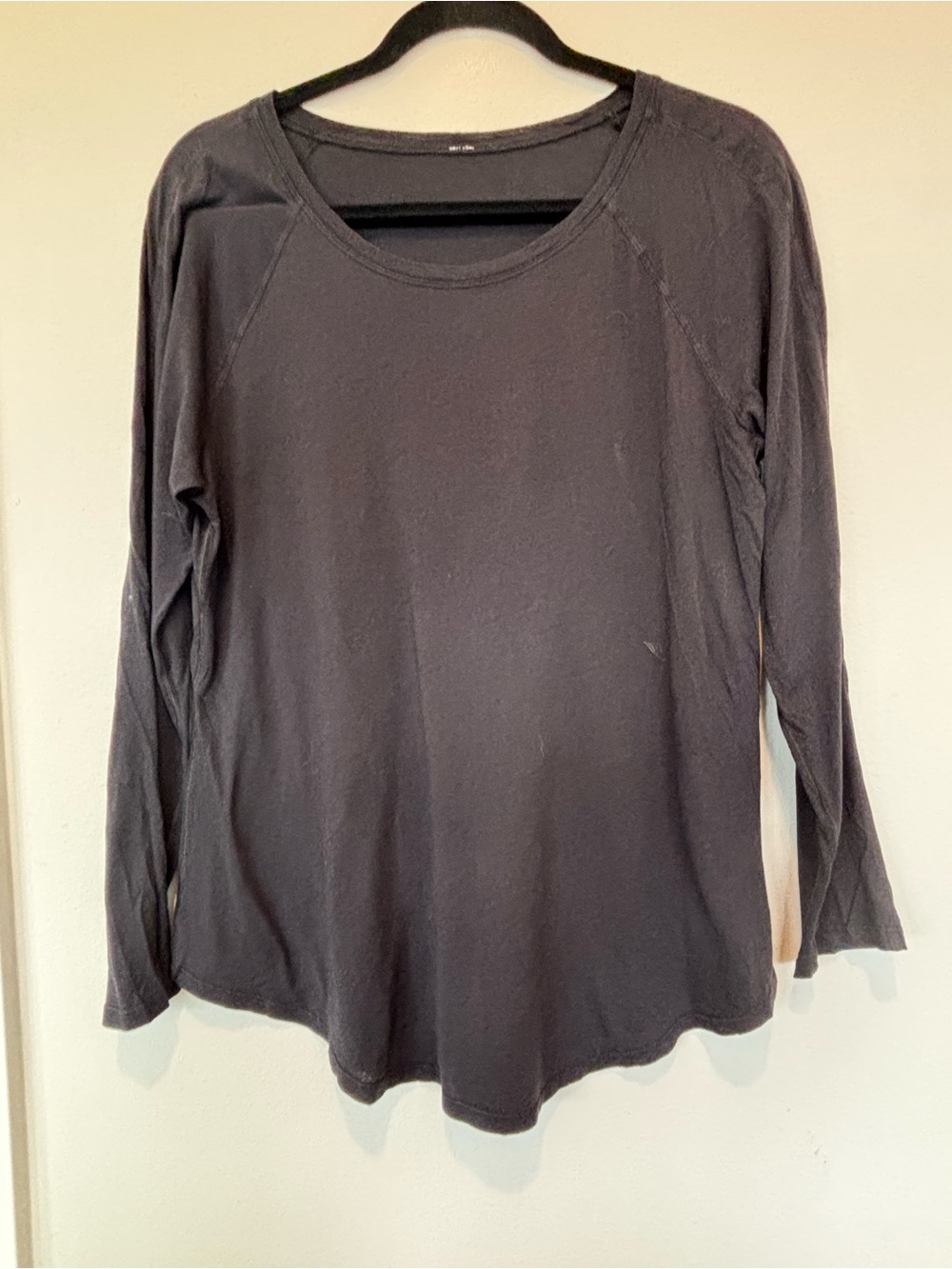 lululemon athletica Black Long-Sleeve Scoop Neck Top